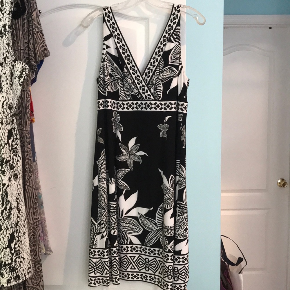 Cache Woman’s dress